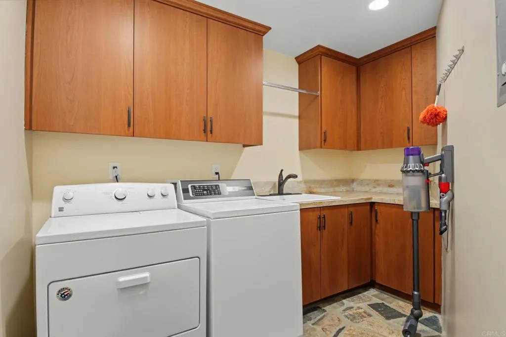 https://cdn.realtyfeed.com/cdn/127/306764746/9109b538cf0aa79053e045e514b3a0b9.webp
