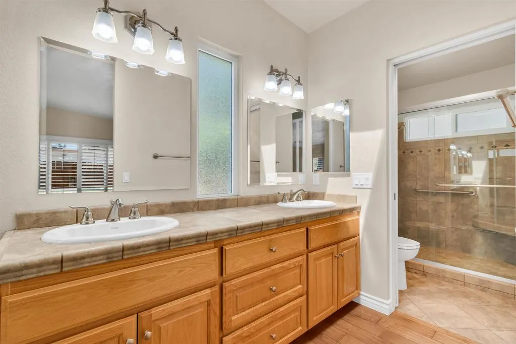 Photo #19: PTP2605205 Listing: Photo #19