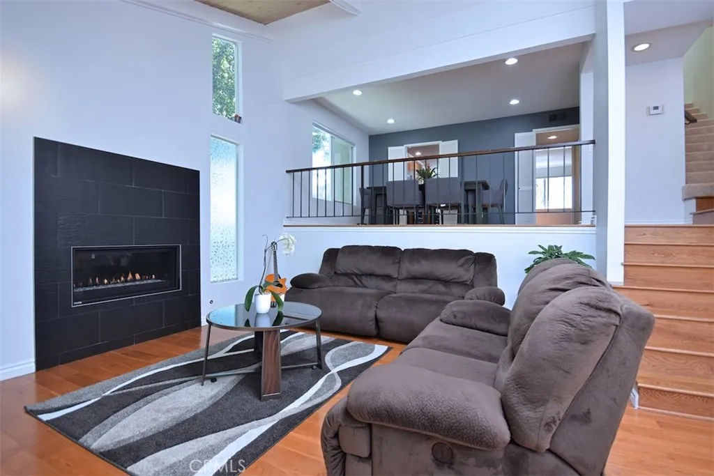 11856 Moorpark Street Unit H, Studio City, CA 91604 - Photo 5 of 37, Studio City, CA