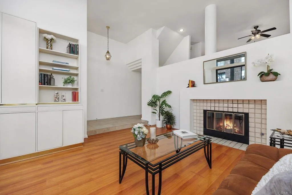 https://cdn.realtyfeed.com/cdn/127/306764768/211714ce1d875b8d4d10afe28c5344ff.webp