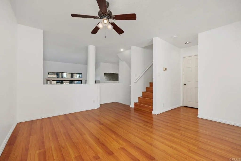 https://cdn.realtyfeed.com/cdn/127/306764768/8d324d2205eb7ea46b66c72959fa98ac.webp