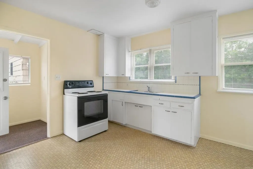 https://cdn.realtyfeed.com/cdn/127/306764786/2a0fbd84193f124a5cce6b67749ba68b.webp