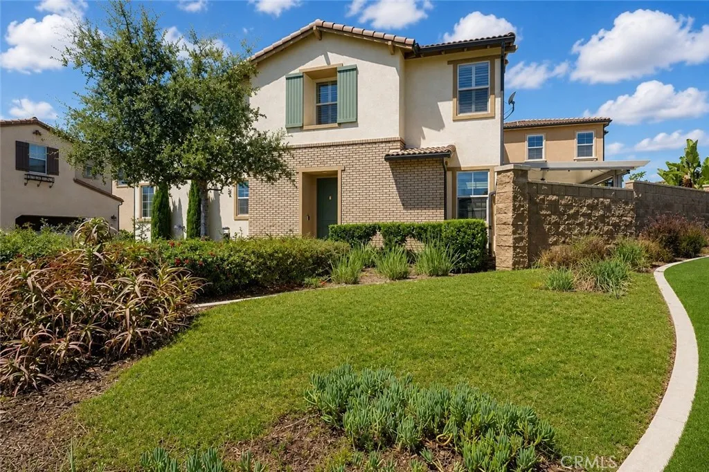 2841 Villa Catalonia Court, Corona, CA 92881 - Main photo, Corona, CA