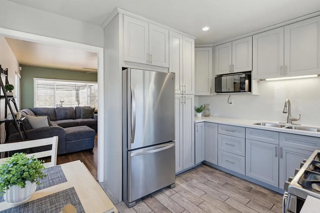 https://cdn.realtyfeed.com/cdn/127/306764813/a83a2ab07cb092771a831b57e12c6a70.webp