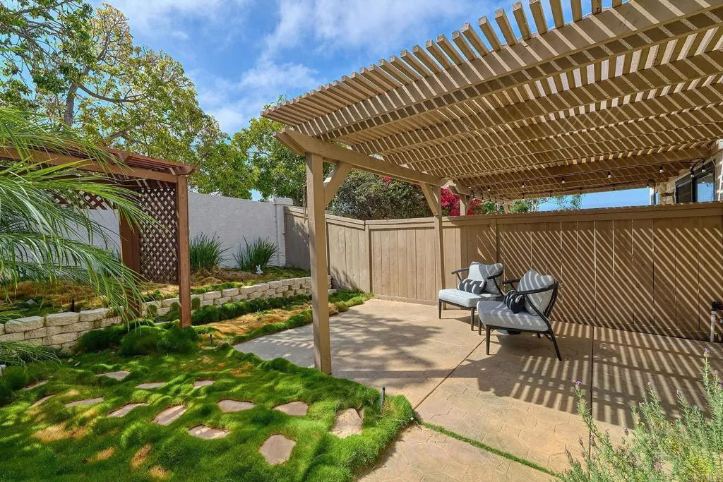 https://cdn.realtyfeed.com/cdn/127/306764814/4423c0bfb519f7dab17182e9b31b81ef.webp