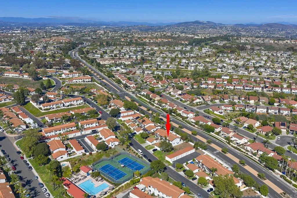 https://cdn.realtyfeed.com/cdn/127/306764814/5ef5dbce406aceb776a35a73cfa09b04.webp