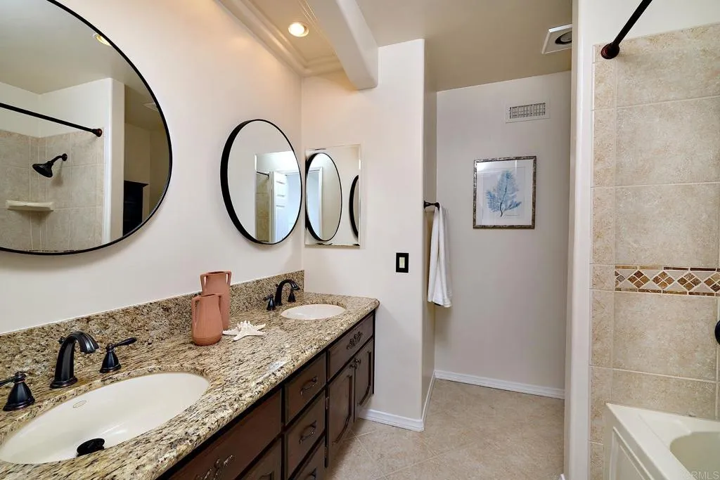 https://cdn.realtyfeed.com/cdn/127/306764814/82968594f056c2b0178b1be06ba403d2.webp