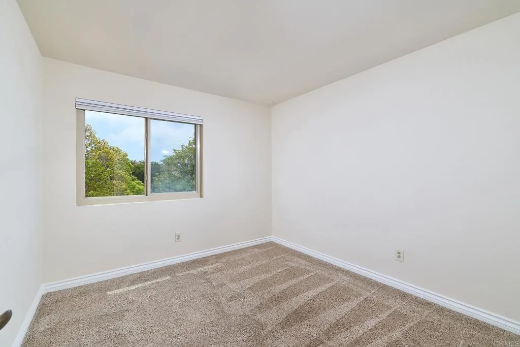https://cdn.realtyfeed.com/cdn/127/306764814/fb55a7cbe6c2da279d8af947949c21b5.webp