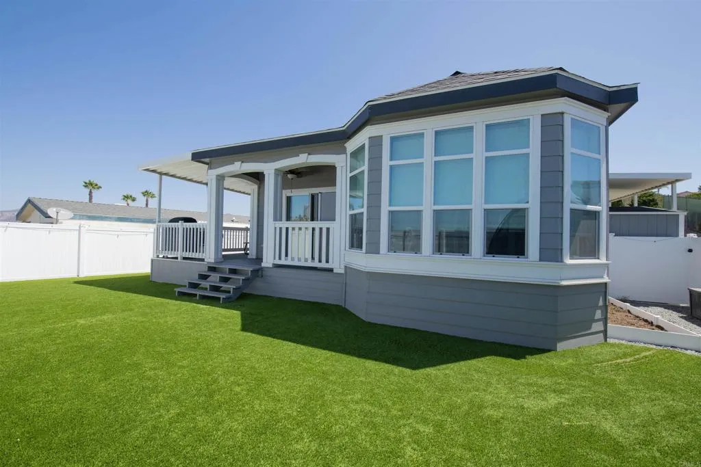 https://cdn.realtyfeed.com/cdn/127/306764830/7fab7e4fc61c49279615f80c43b7d347.webp