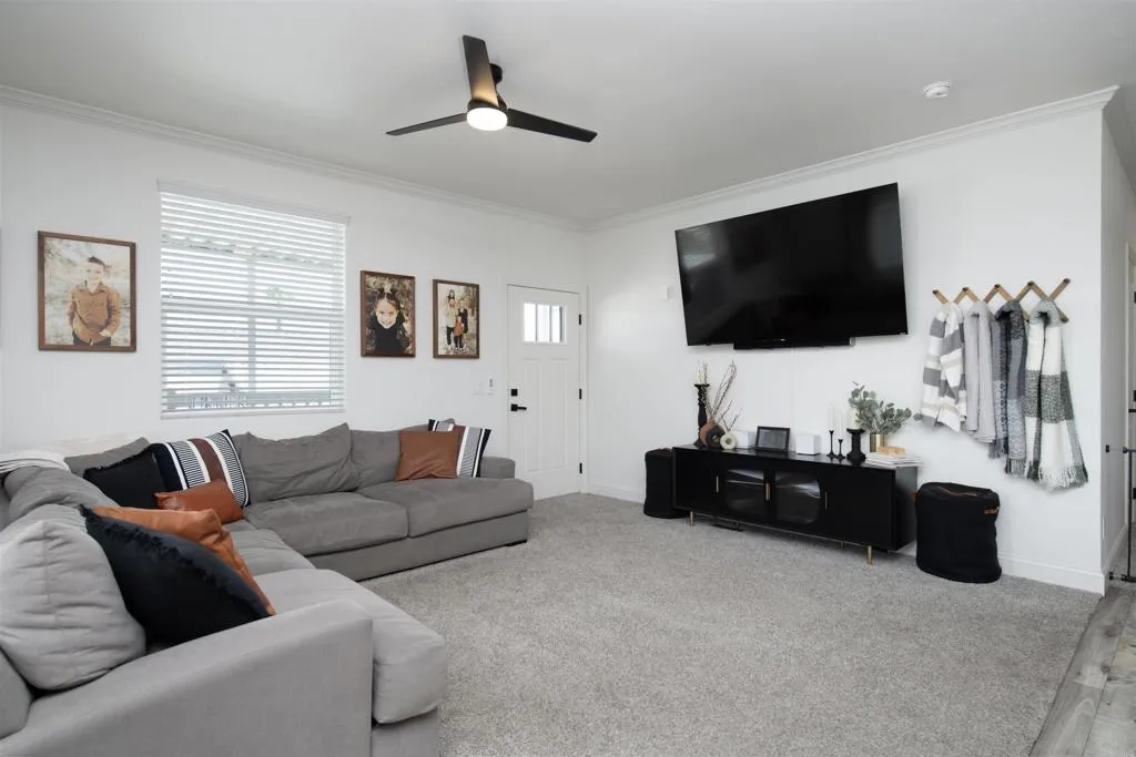 https://cdn.realtyfeed.com/cdn/127/306764830/91fe240816923a91fc625b0c035b410f.webp