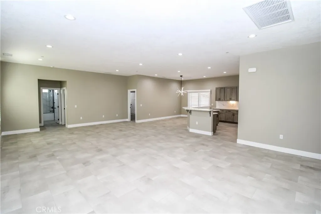 19299 Roanoke Road, Apple Valley, CA 92307 - Photo 4 of 25, Apple Valley, CA