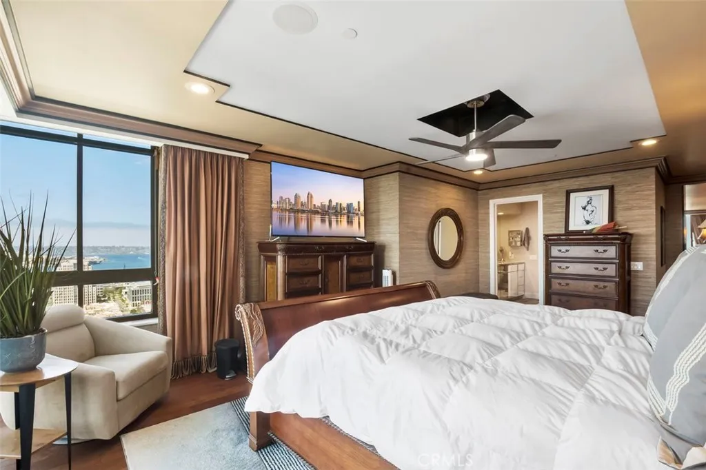 Photo #23: TR26150538 Listing: Photo #23