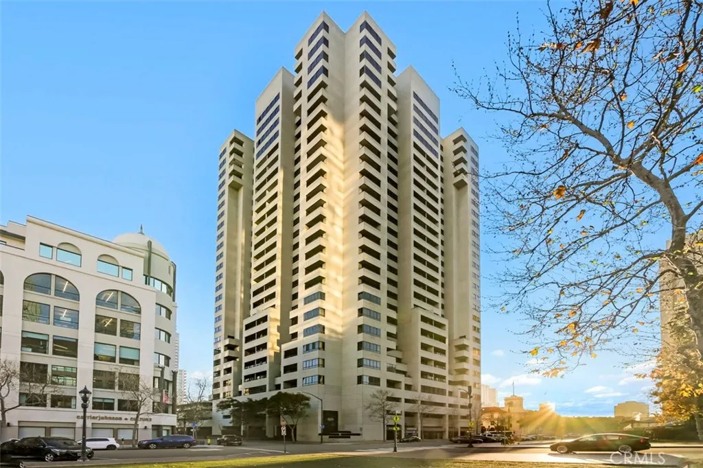Photo #1: TR26150538 Listing: Photo #1
