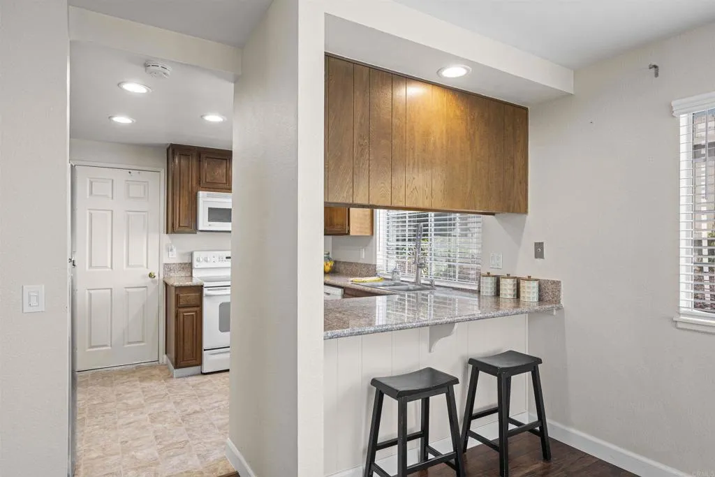 https://cdn.realtyfeed.com/cdn/127/306764885/0e7c084e6890a22a81f774e8ee9ec925.webp
