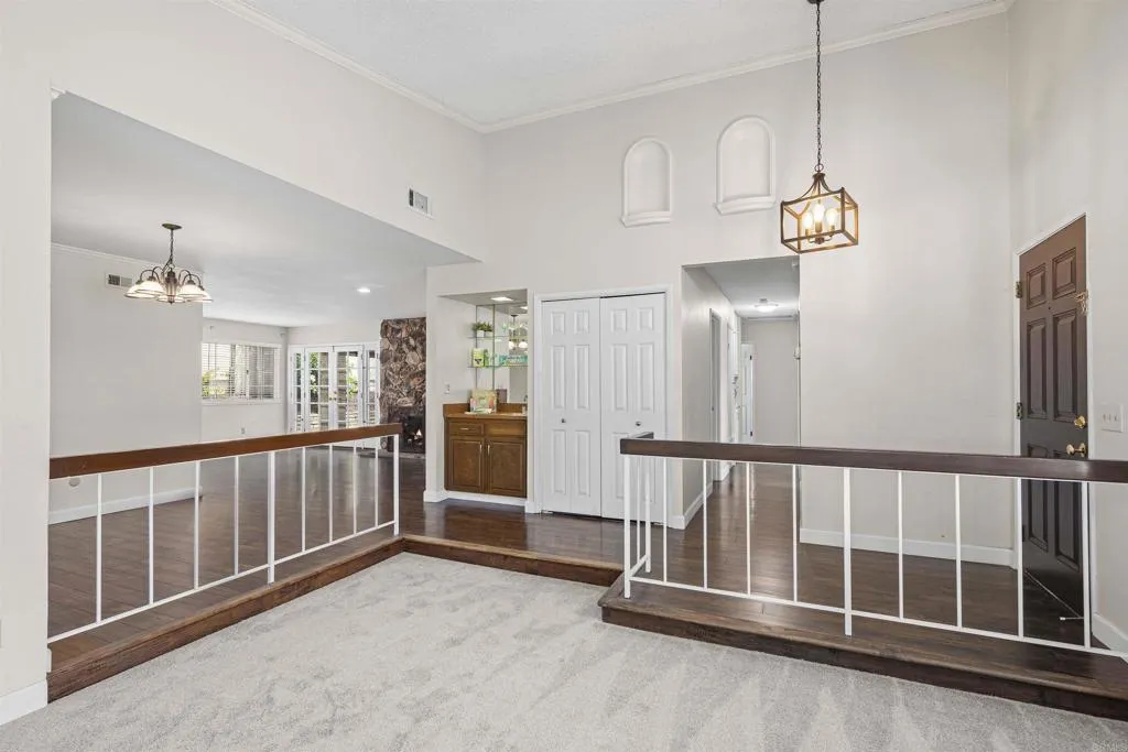 https://cdn.realtyfeed.com/cdn/127/306764885/6a8789ad0db34cffbb3269033b3ef7fb.webp