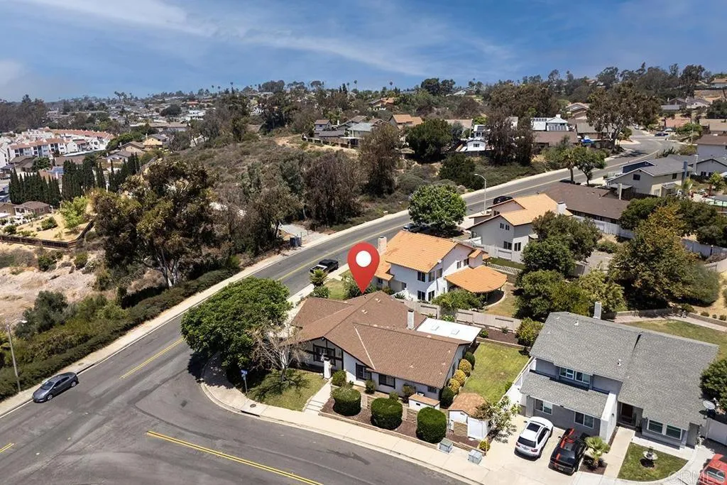 https://cdn.realtyfeed.com/cdn/127/306764885/ac60efbefaa626ad767a47d58b064e5c.webp