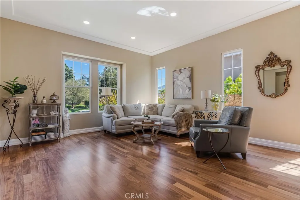 1091 Via Rafael, Newbury Park, CA 91320 - Photo 2 of 38, Newbury Park, CA
