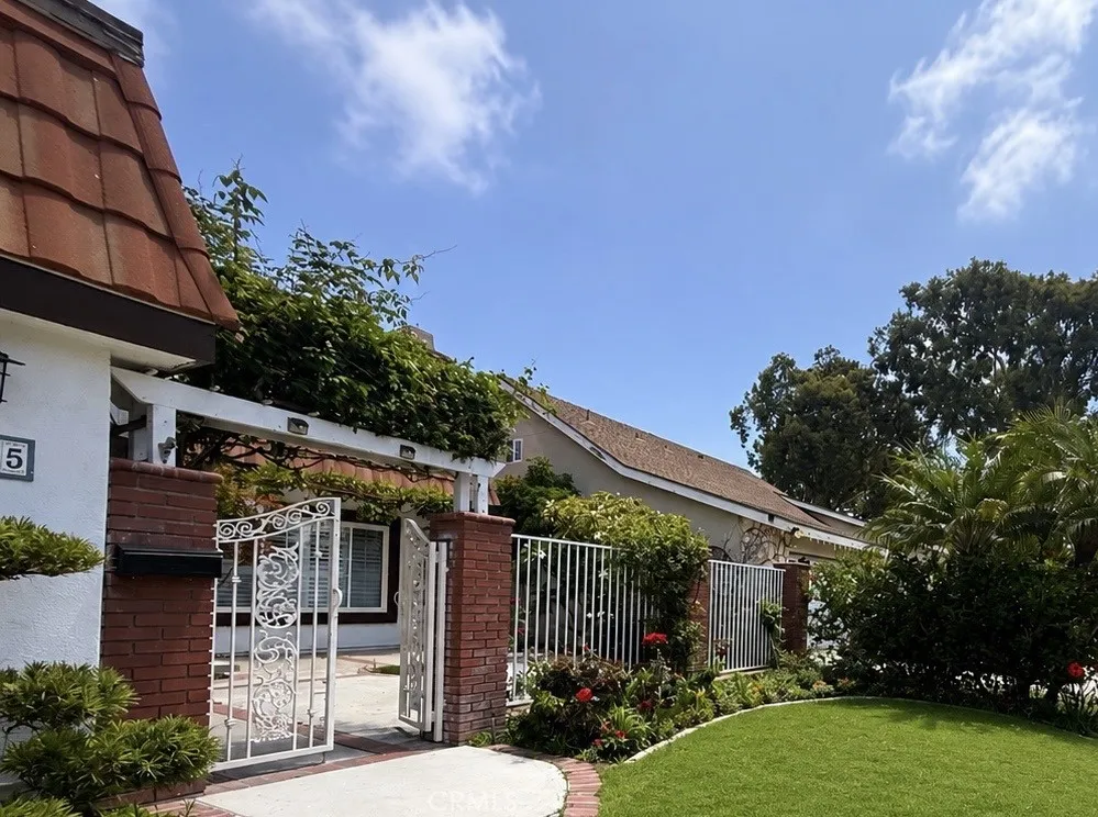 Fountain Valley, CA 92708