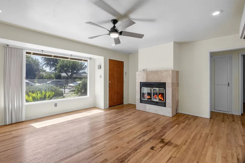 326 Olive, Bakersfield, CA 93304 - Photo 4 of 36, Bakersfield, CA