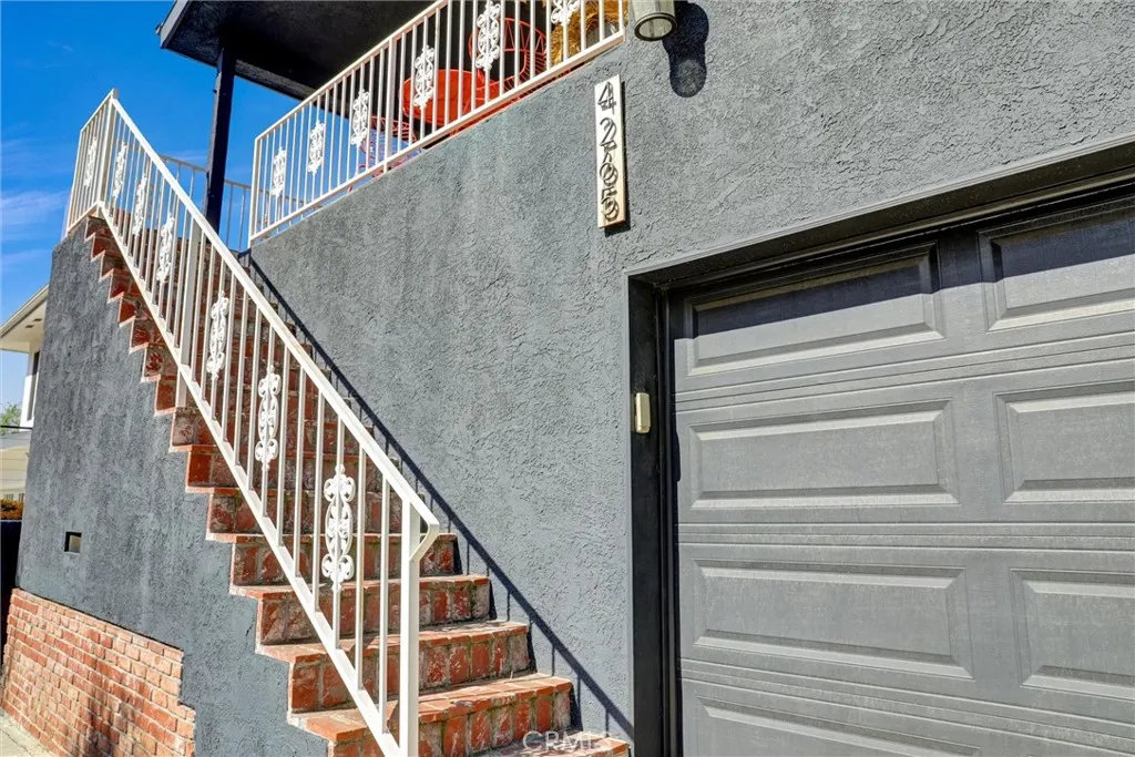 4265 Yosemite, Los Angeles, CA 90065 - Photo 3 of 39, Los Angeles, CA