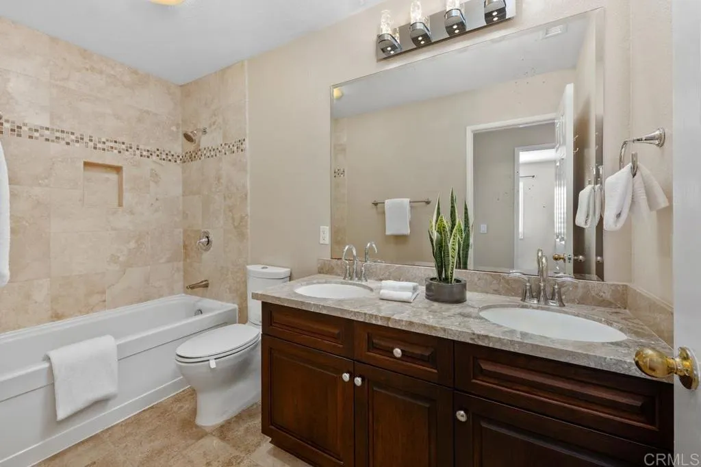 https://cdn.realtyfeed.com/cdn/127/306764913/0bebd642a79bc32b0ab2d94501bf118a.webp