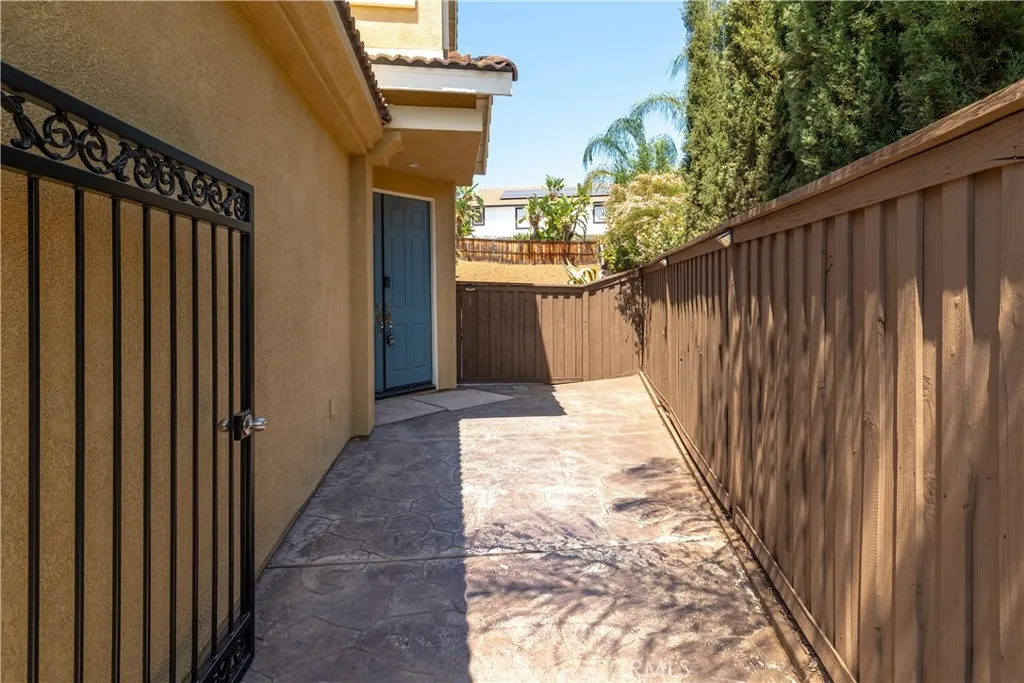 23626 Black Oak, Murrieta, CA 92562 - Photo 4 of 47, Murrieta, CA