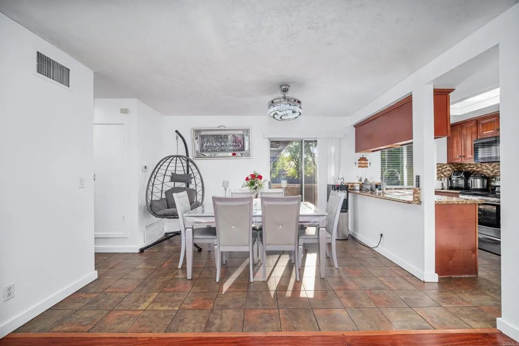 Photo #9: PTP2605213 Listing: Photo #9