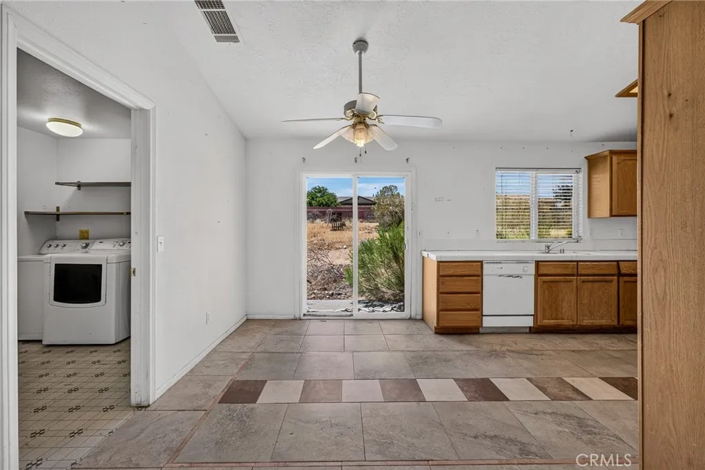 58705 Natoma, Yucca Valley, CA 92284 - Photo 5 of 18, Yucca Valley, CA