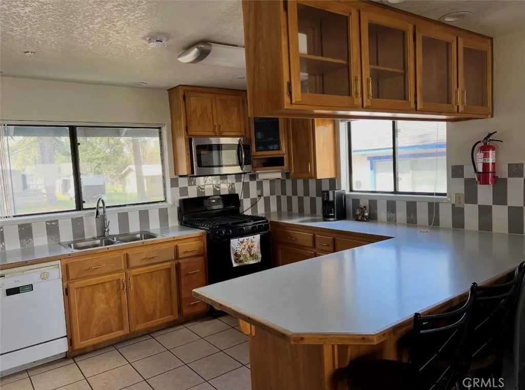 21729 2nd, Burney, CA 96013 - Photo 5 of 16, Burney, CA