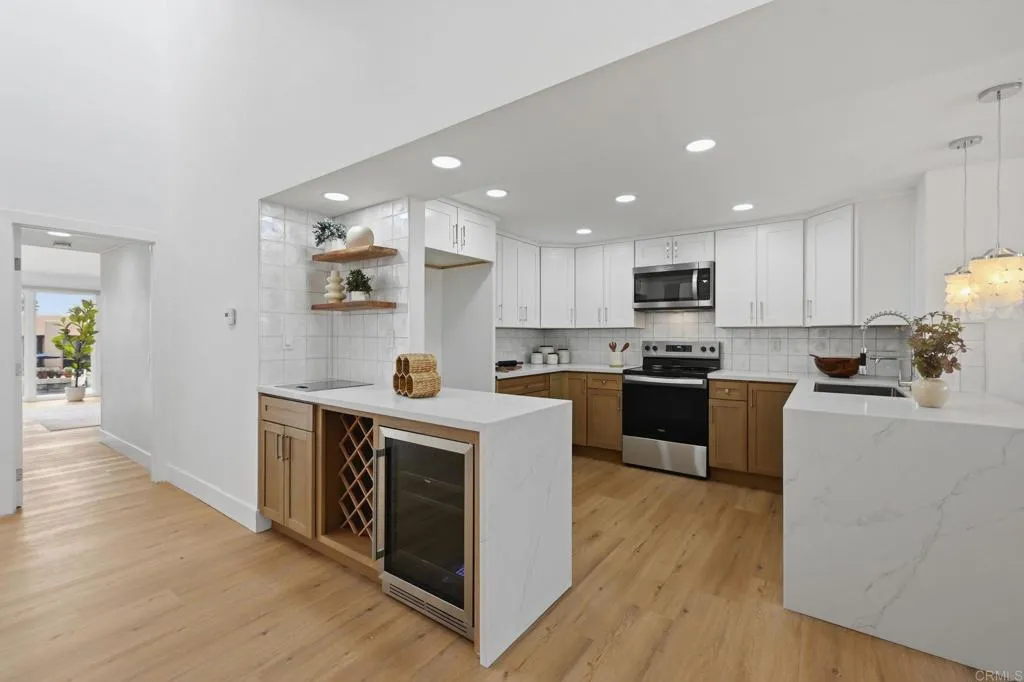 https://cdn.realtyfeed.com/cdn/127/306765016/264ad52fff4bd4dafb7a95456e186bb7.webp