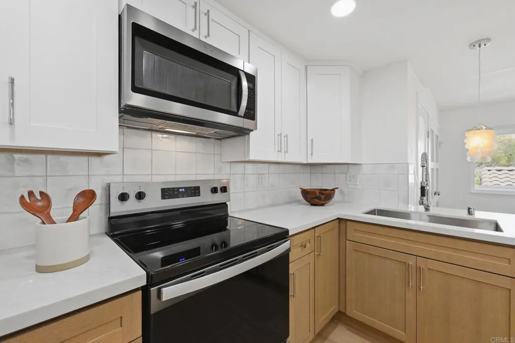 https://cdn.realtyfeed.com/cdn/127/306765016/5d1c7e75ec9e5b786622e29fc0ed2ccb.webp