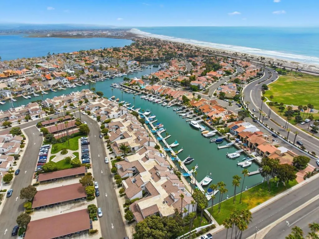 https://cdn.realtyfeed.com/cdn/127/306765016/b73b96e2c152f43cd6192333702cc426.webp