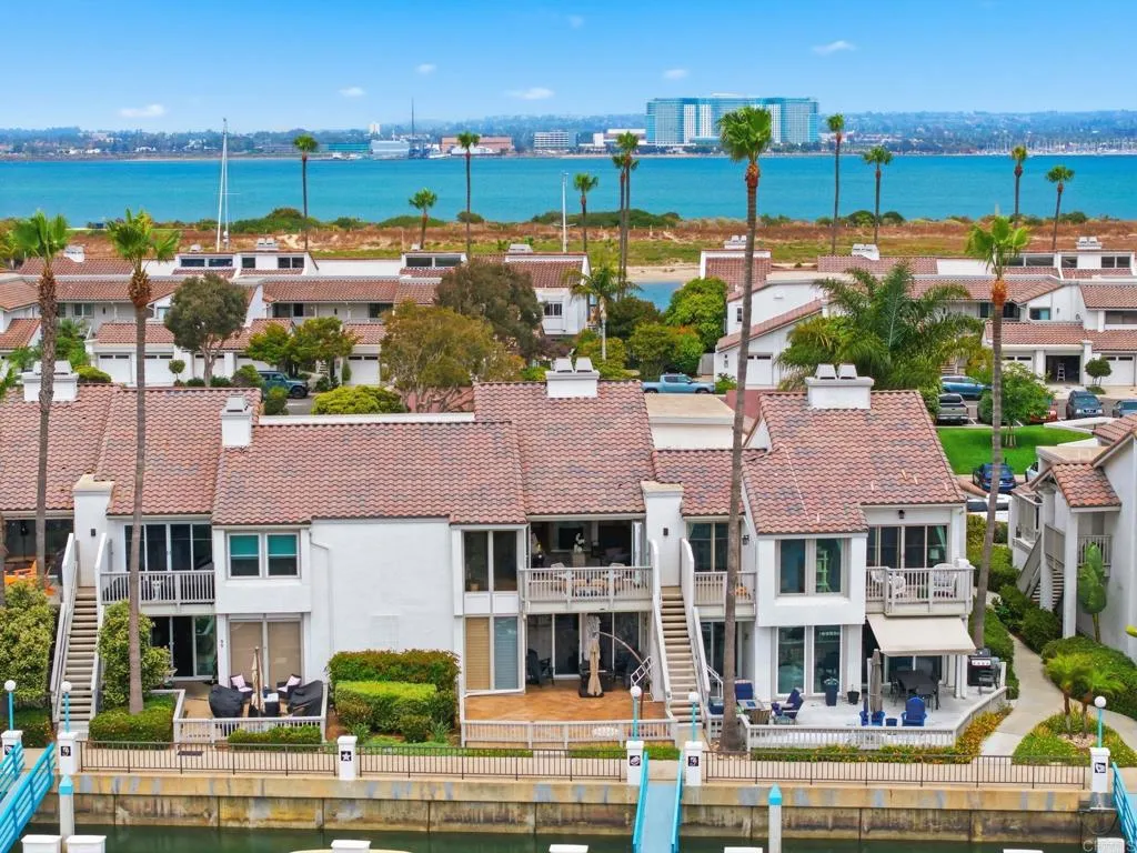 https://cdn.realtyfeed.com/cdn/127/306765016/d43bf8112f31e05db609849c00301012.webp