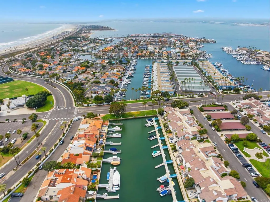 https://cdn.realtyfeed.com/cdn/127/306765016/eddb2977c76f351a3b984396607d13f6.webp
