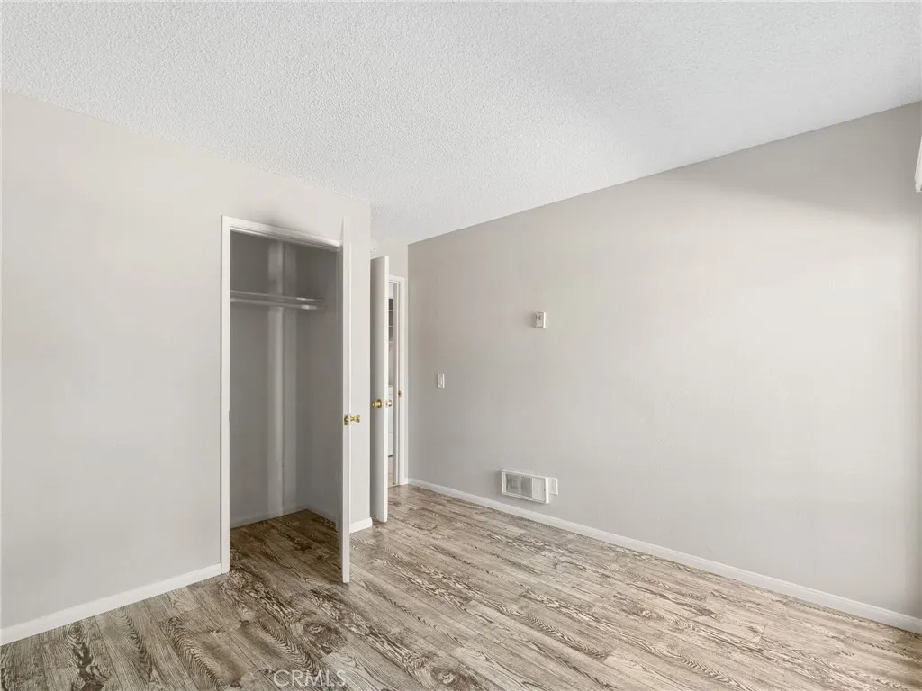 https://cdn.realtyfeed.com/cdn/127/306765038/540e9ecacdffc08bb24b4ba9a09936d6.webp