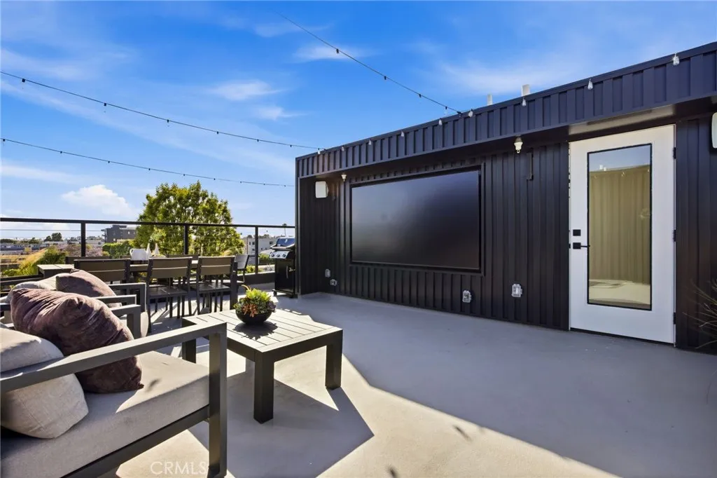 12604 Mitchell Ave., West Los Angeles, CA 90066 - Photo 5 of 32, West Los Angeles, CA