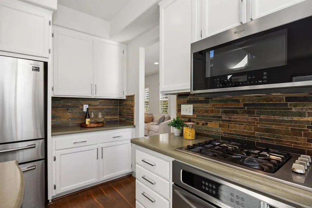 https://cdn.realtyfeed.com/cdn/127/306765085/a3dabf18c3f465d1bfa912b71089231e.webp