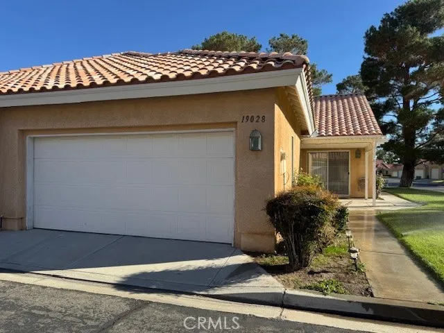 11544 Mountain Meadow, Apple Valley, CA 92308 - Photo 2 of 24, Apple Valley, CA
