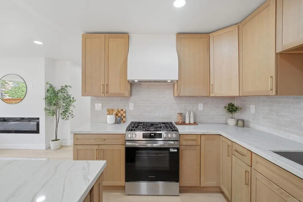 Photo #13: PTP2605223 Listing: Photo #13