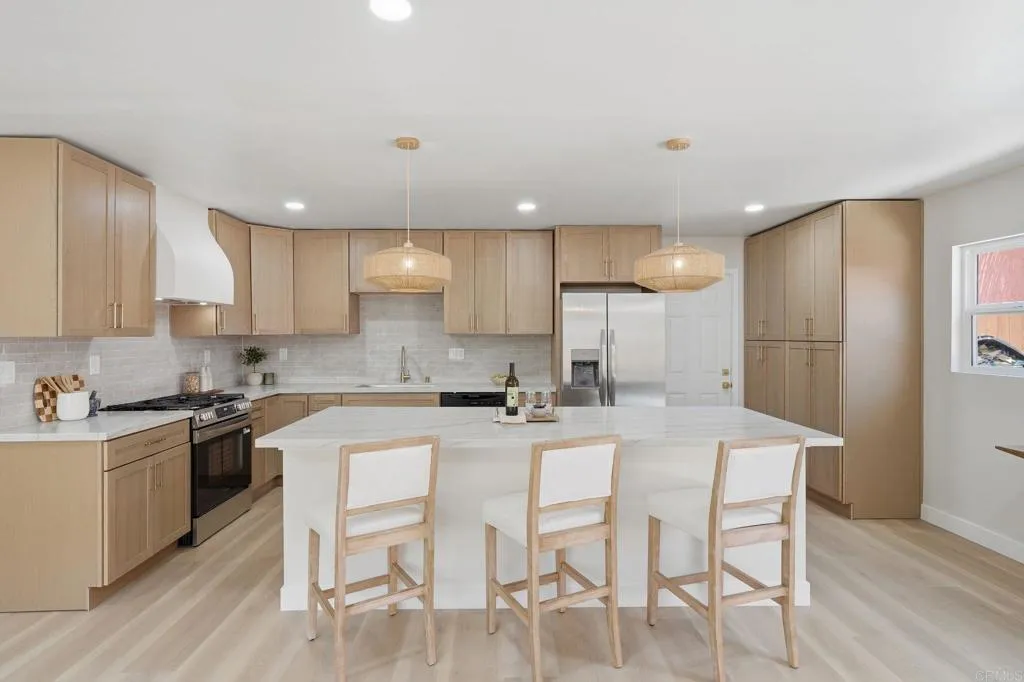 Photo #10: PTP2605223 Listing: Photo #10