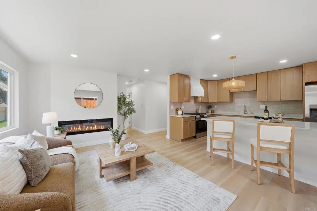 Photo #2: PTP2605223 Listing: Photo #2