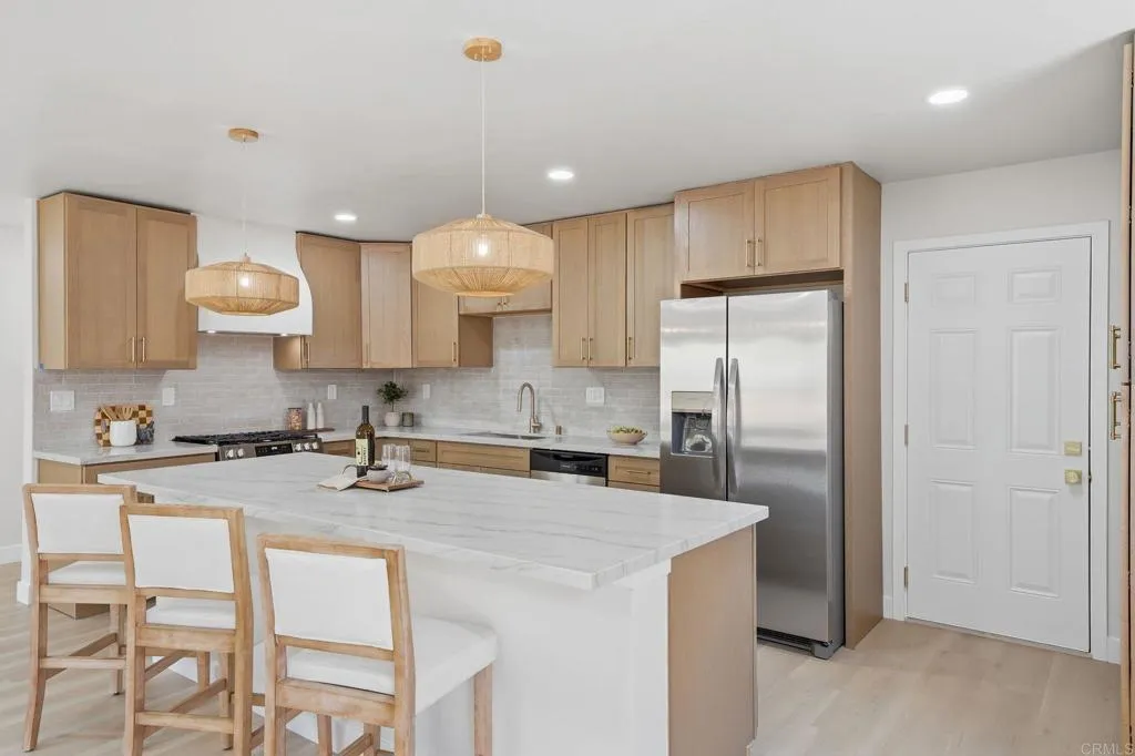 Photo #11: PTP2605223 Listing: Photo #11