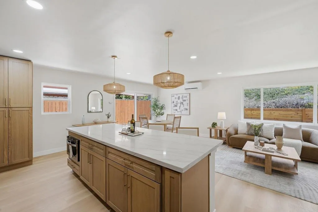 Photo #8: PTP2605223 Listing: Photo #8