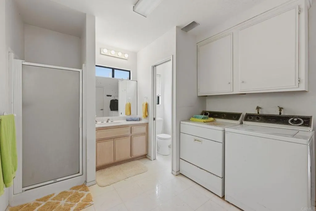 https://cdn.realtyfeed.com/cdn/127/306765151/17f10b233d13fba7cda8135041cc4e36.webp