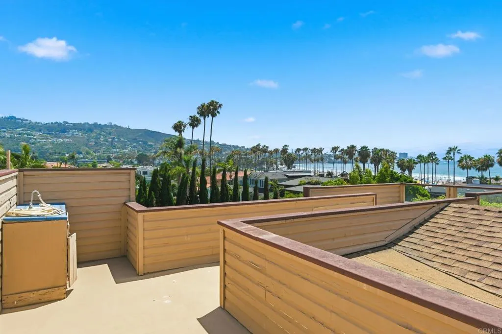 https://cdn.realtyfeed.com/cdn/127/306765151/28974757067441660ba95ae89a117229.webp