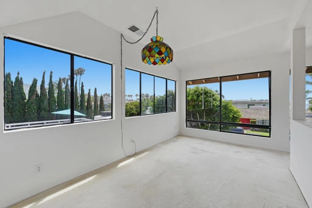 https://cdn.realtyfeed.com/cdn/127/306765151/b88350844c8c2080ed7b5da12013a3d5.webp