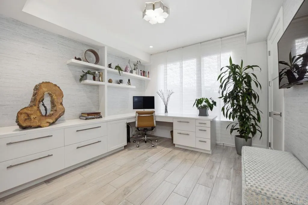 https://cdn.realtyfeed.com/cdn/127/306765175/a526a332013bc1c534d67af34fe00c8f.webp