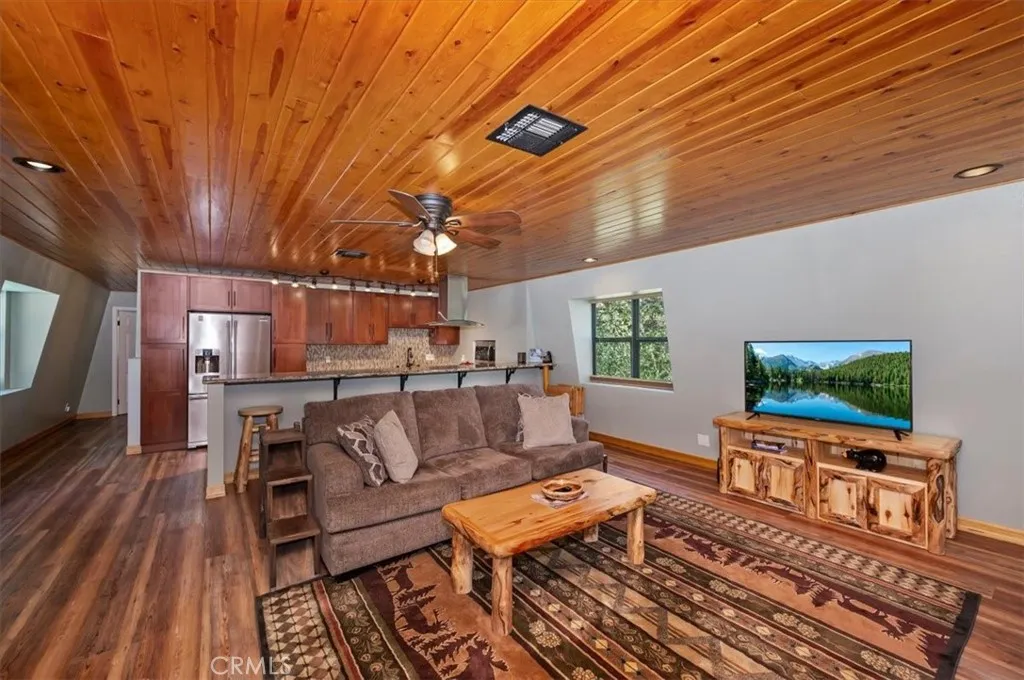 677 Yukon, Green Valley Lake, CA 92341 - Photo 5 of 50, Green Valley Lake, CA
