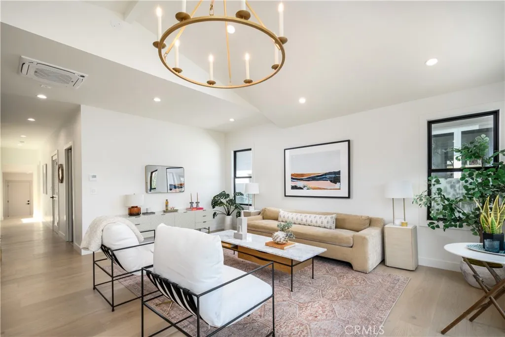 223 Howland Canal, Venice, CA 90291 - Photo 5 of 50, Venice, CA