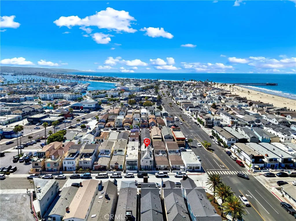 206 30th Unit 1/2, Newport Beach, CA 92663 - Photo 3 of 28, Newport Beach, CA